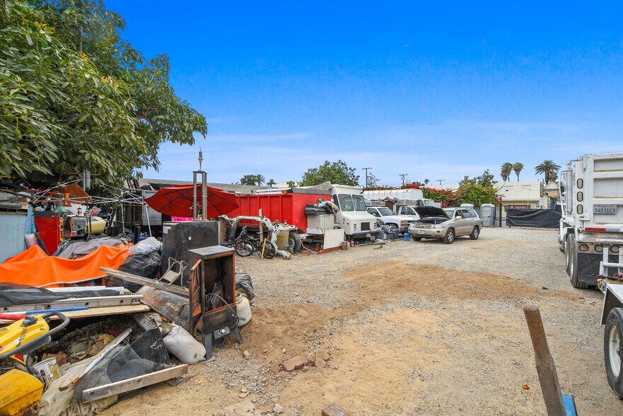More Photos Of 710 4th St, Santa Ana Land For Sale