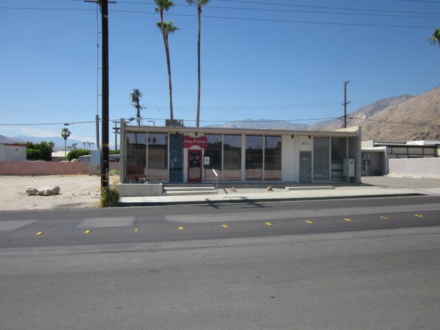 More Photos Of 577 E Sunny Dunes Rd, Palm Springs Storefront Retail Office For Lease