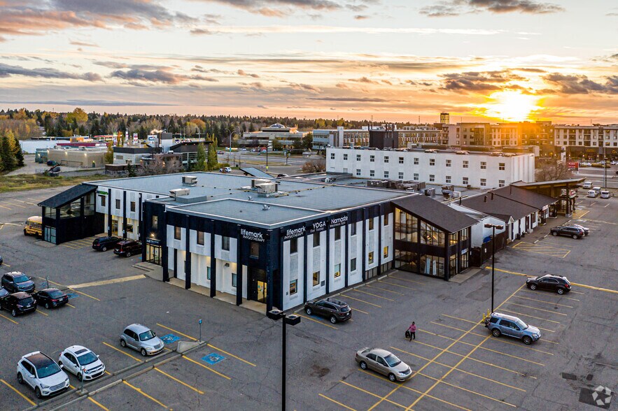 More Photos Of 2016 Sherwood Dr, Sherwood Park Medical For Lease