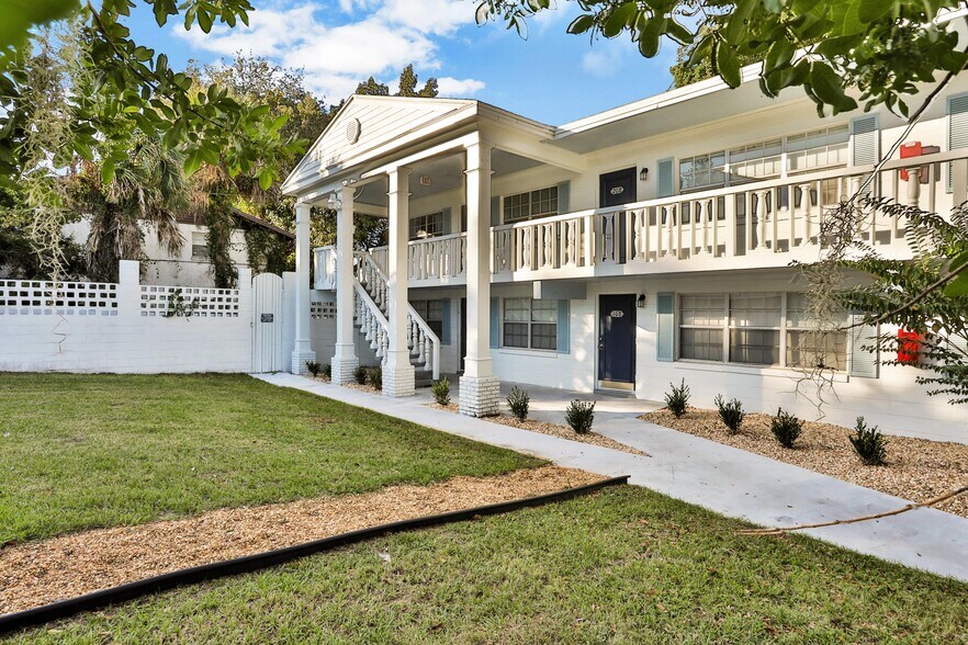 More Photos Of 1835 S Segrave St, South Daytona Apartments For Sale