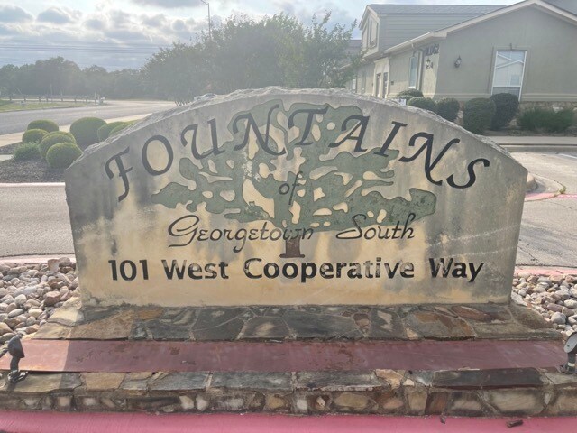 More Photos Of 101 W Cooperative Way, Georgetown Unknown For Lease