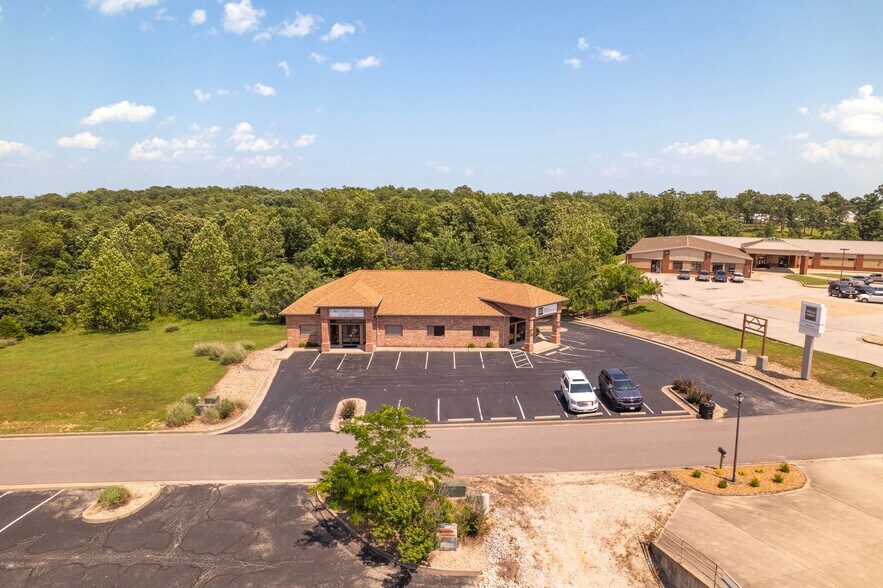 More Photos Of 162 Missouri Blvd, Gravois Mills Medical For Sale