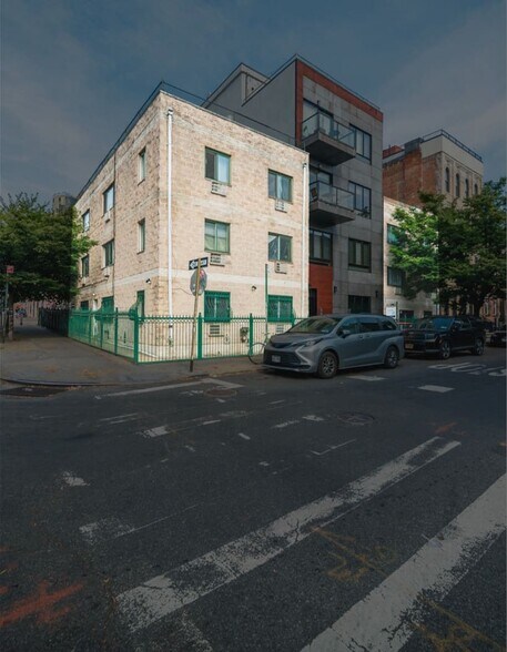 More Photos Of 1-5 Ridgewood Pl, Brooklyn Apartments For Sale