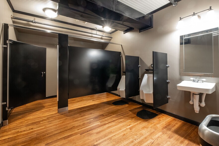 More Photos Of 101 E Main St, Elkin Restaurant For Sale