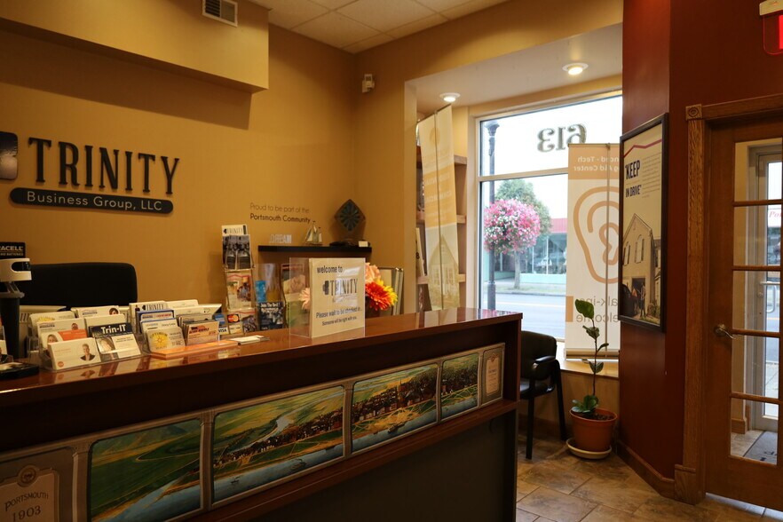 More Photos Of 613 Chillicothe St, Portsmouth Storefront Retail Office For Lease