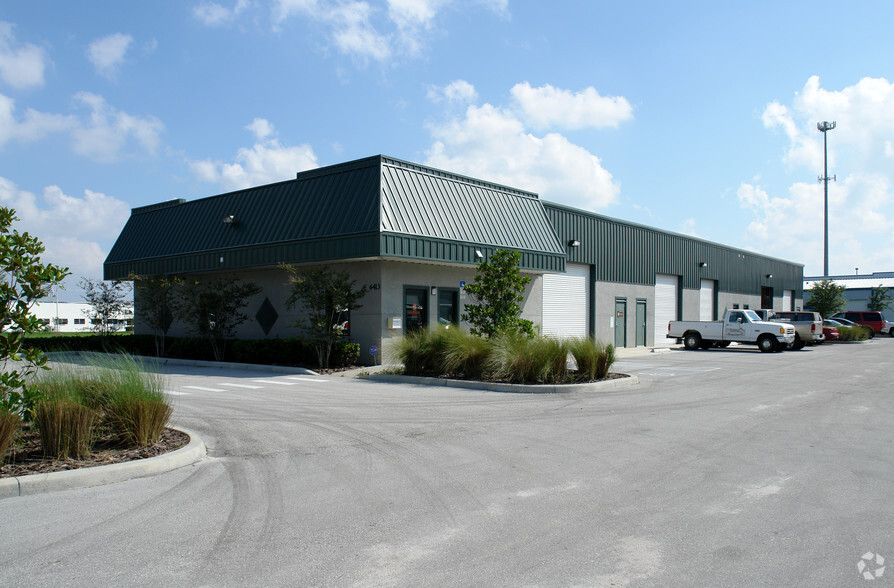 Primary Photo Of 6413 Pinecastle Blvd, Orlando Flex For Lease