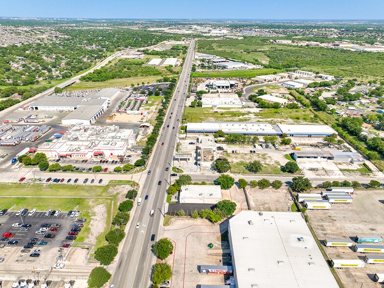 More Photos Of 5260 Rittiman Rd, San Antonio Light Distribution For Sale