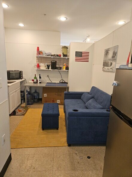 More Photos Of 201-230 Goddard Row, Newport Storefront Retail Office For Sale