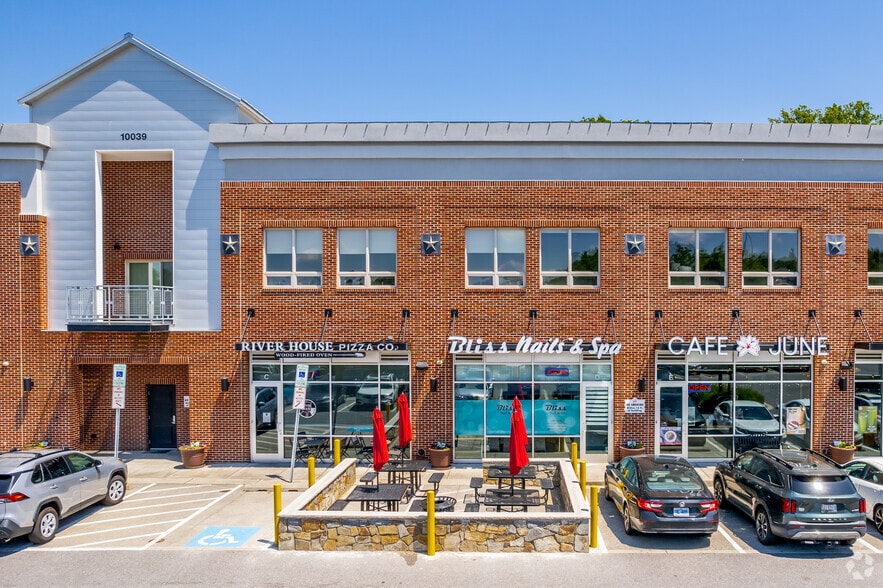 More Photos Of 10039 Baltimore National Pike, Ellicott City General Retail For Lease