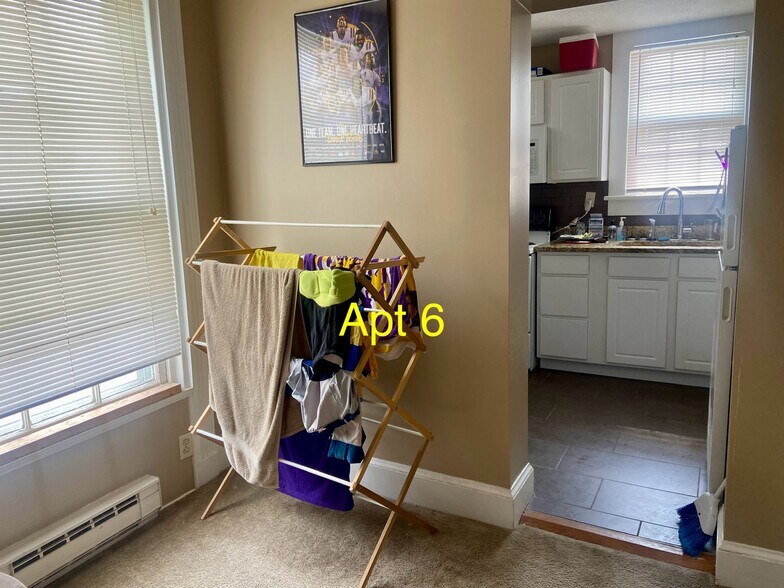 More Photos Of 406 N Loudoun St, Winchester Apartments For Sale