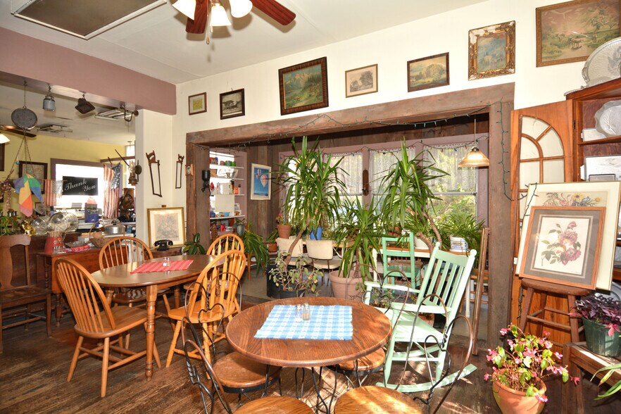 More Photos Of 58 Main St, Glen Gardner General Retail For Sale