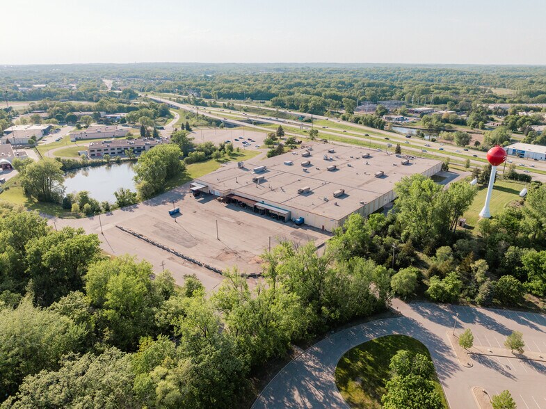 More Photos Of 14900 Technology Dr, Eden Prairie Manufacturing For Lease