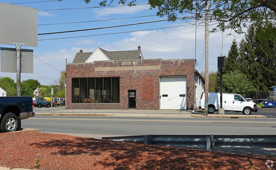 Primary Photo Of 170 E Main St, Milford Auto Repair For Sale