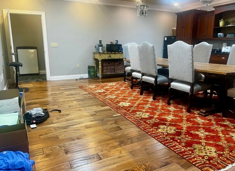 More Photos Of 383 Corbin Center Dr, Corbin Healthcare For Lease