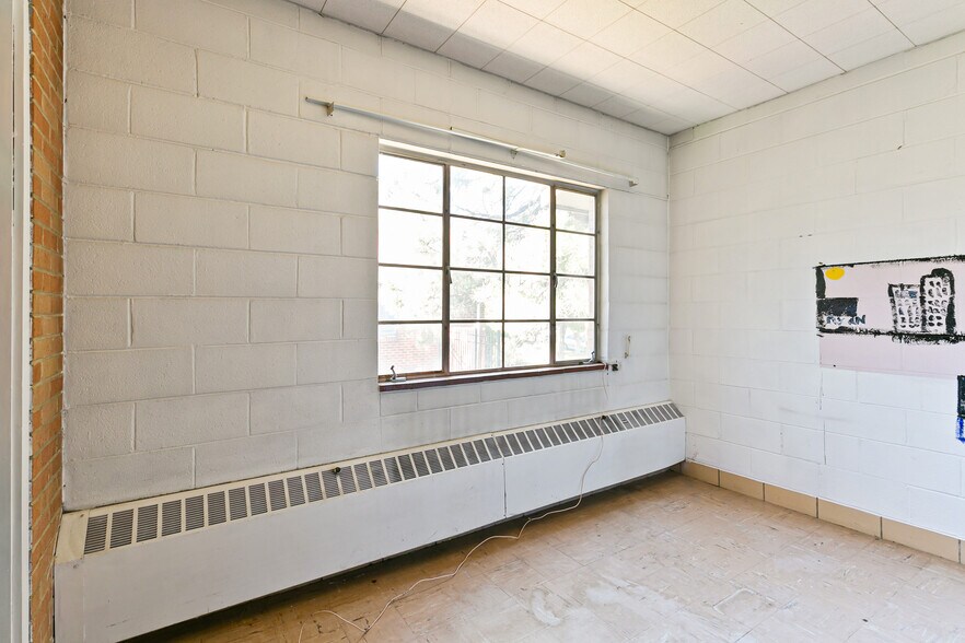 More Photos Of 3955-3995 N Irving St, Denver Religious Facility For Lease