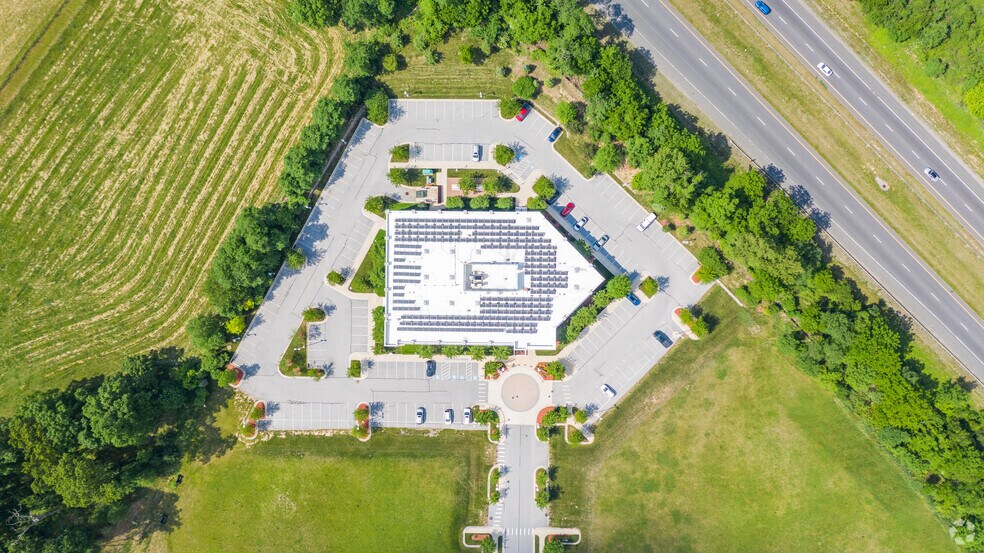 More Photos Of 11620 Red Run Blvd, Reisterstown Office For Lease