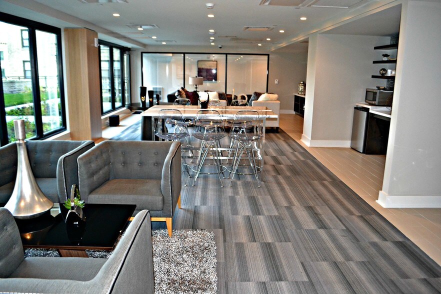More Photos Of 847 Chicago Ave, Evanston Apartments For Lease