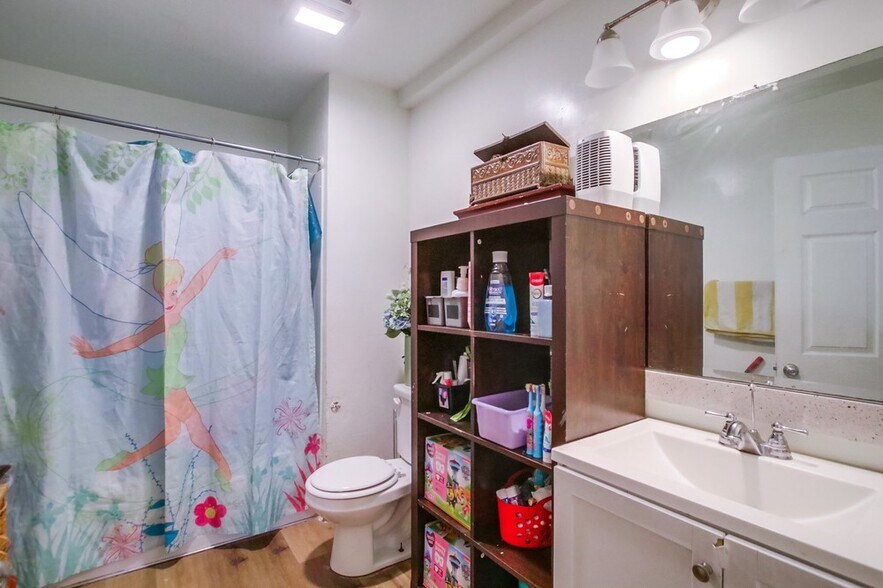 More Photos Of 215 Willie James Jones Ave, San Diego Apartments For Sale
