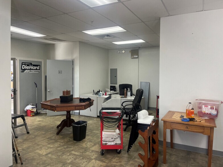 More Photos Of 9786 Bonita Beach Rd, Bonita Springs Freestanding For Sale