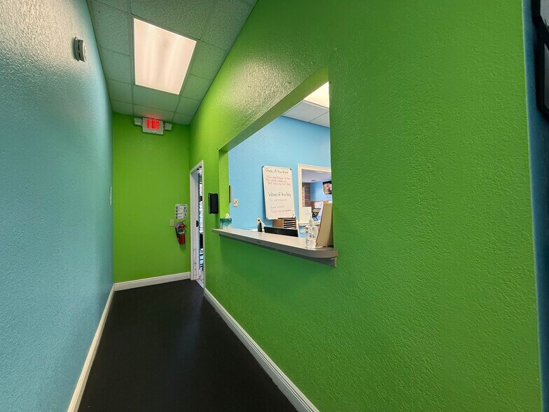 More Photos Of 3861 Oakwater Cir, Orlando Medical For Sale