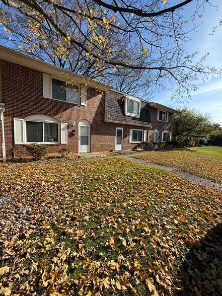 More Photos Of 6 Farview Ave, Lebanon Multifamily For Sale