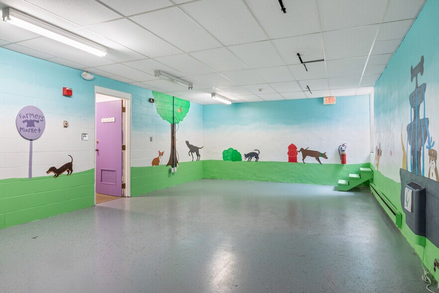 More Photos Of 12 School St, Merrimac Bank For Sale