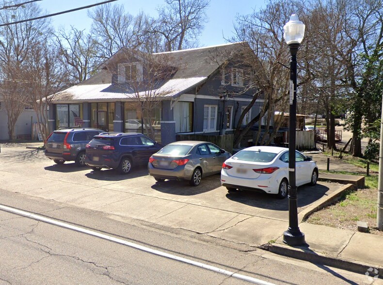 More Photos Of 508 University Dr, Starkville Apartments For Sale