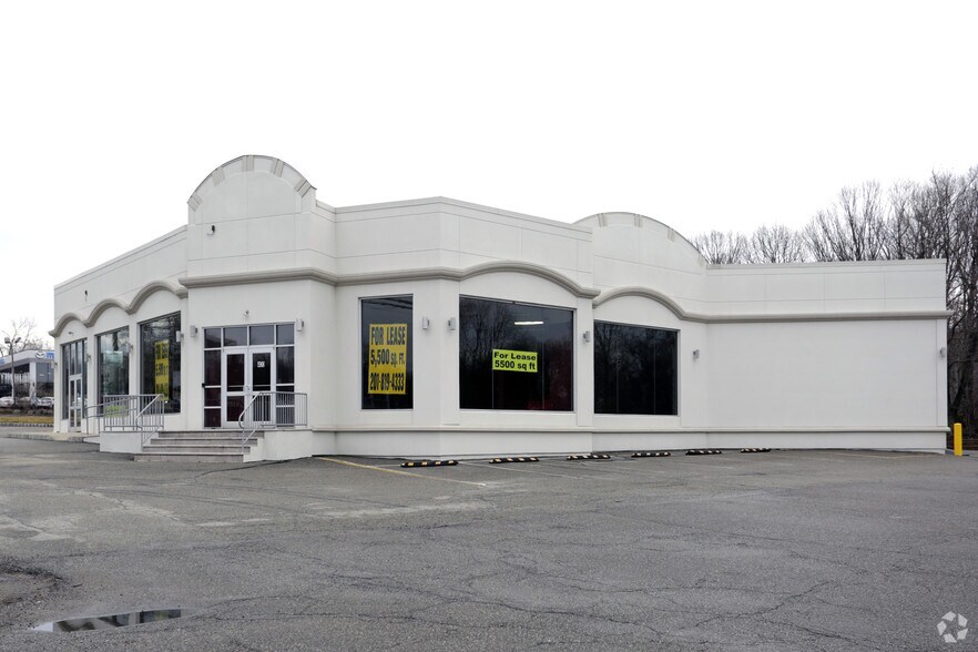 Primary Photo Of 400 Rte 17, Upper Saddle River Storefront For Lease