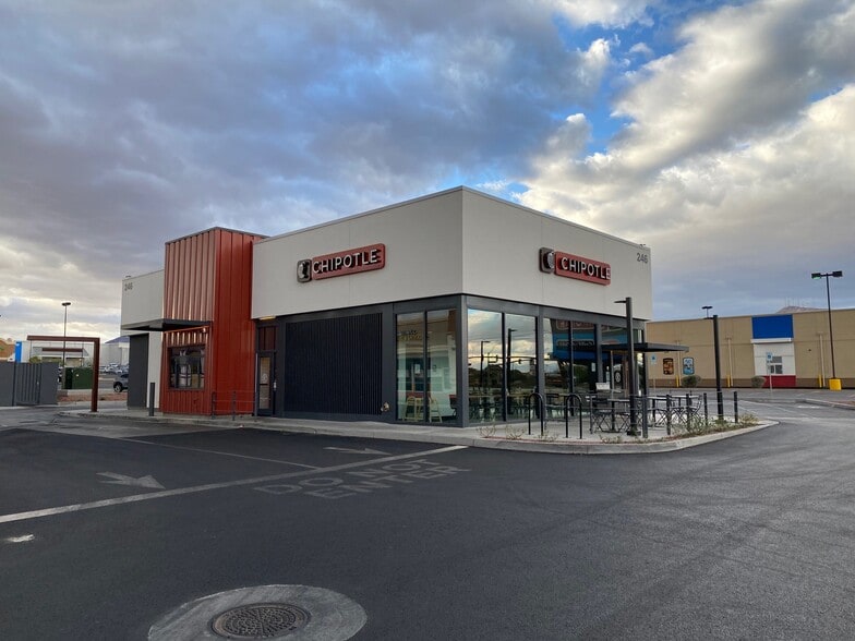 Primary Photo Of 4300 N. Rancho Drive, Las Vegas General Retail For Sale