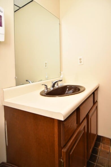 More Photos Of 862 Charles St, Providence Medical For Sale