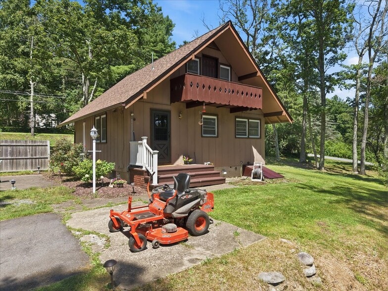 More Photos Of 111 Mountain Springs Rd, Milford Land For Sale