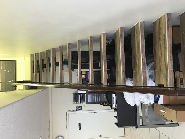 More Photos Of 7311-7323 NW 12th St, Miami Light Distribution For Sale