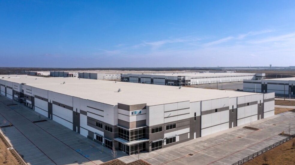 Primary Photo Of 3701 McPherson Drive, Northlake Distribution For Sale