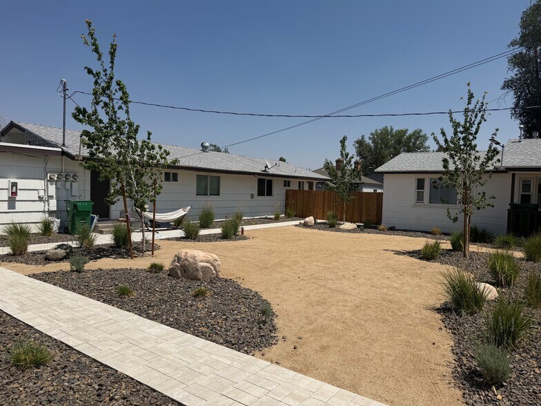 More Photos Of 2045 H St, Sparks Multifamily For Sale