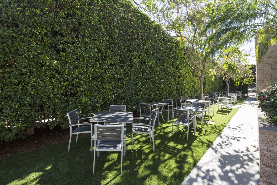 More Photos Of 808 Wilshire Blvd, Santa Monica Loft Creative Space For Lease