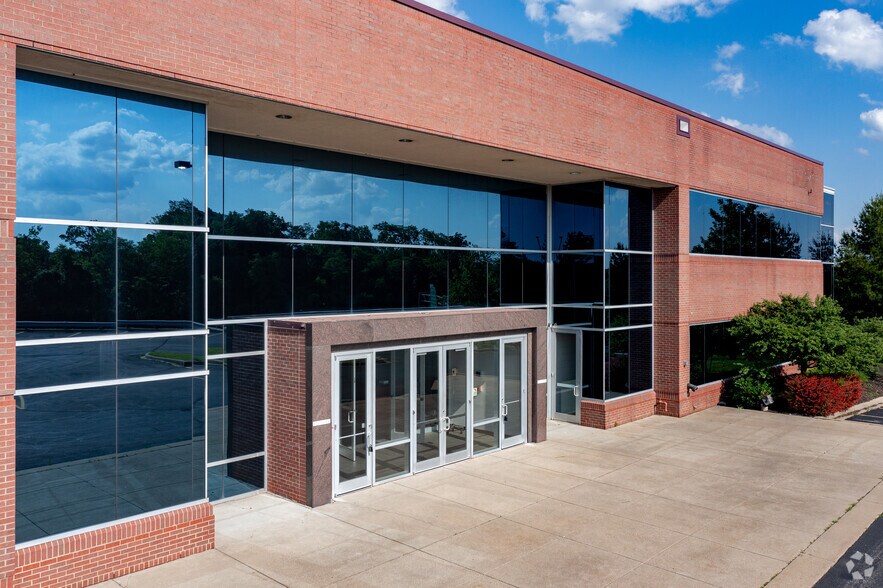 More Photos Of 1101 Pacific Ave, Erlanger Office For Lease