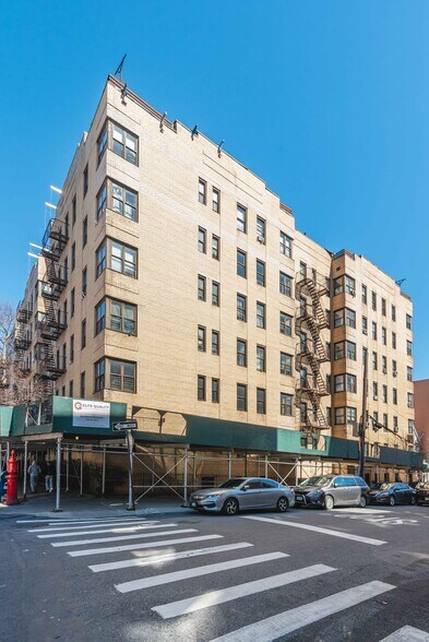 More Photos Of 3000 Valentine Ave, Bronx Apartments For Sale