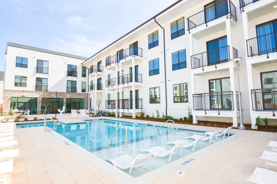 More Photos Of 4255 Suwanee Dam Rd, Suwanee Apartments For Lease