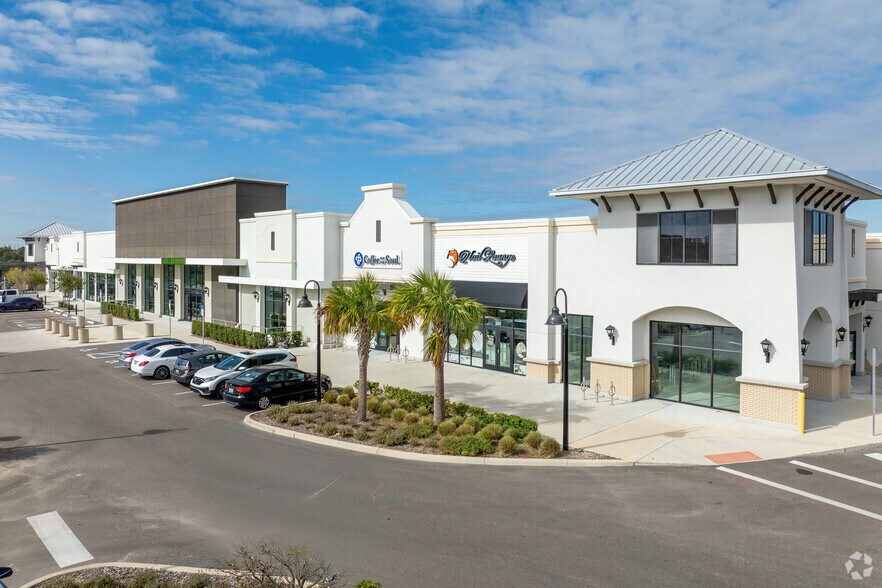 More Photos Of 1070 Maitland Blvd, Maitland Unknown For Lease