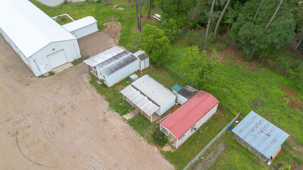 More Photos Of 13046 Highway 105 E, Conroe Industrial For Lease