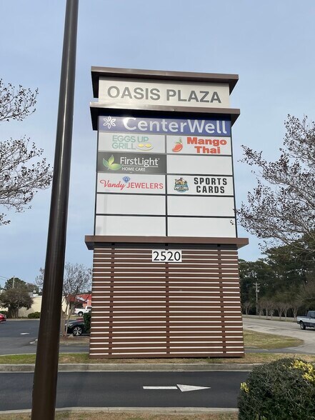 More Photos Of 2520 S Highway 17, Murrells Inlet Storefront For Lease