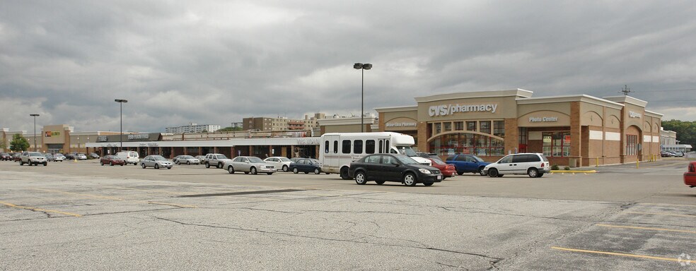 More Photos Of 1421 Som Center Rd, Mayfield Heights Unknown For Lease