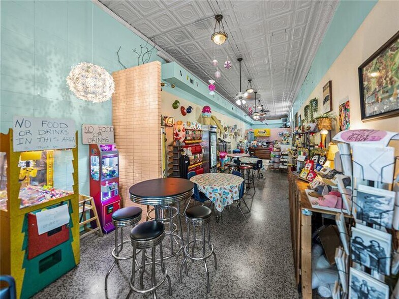 More Photos Of 135 S Central Ave, Bartow Storefront Retail Residential For Sale