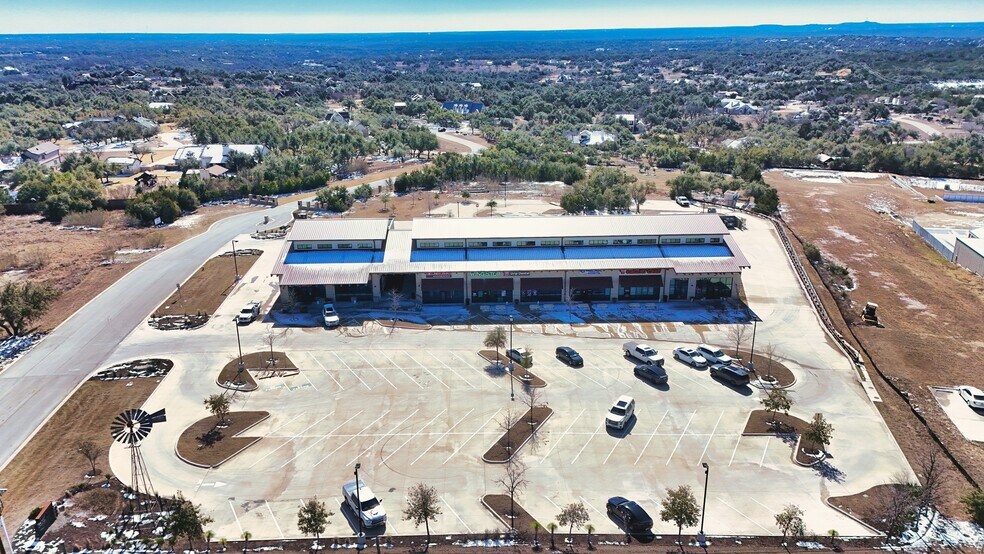 More Photos Of 136 Drifting Wind Run, Dripping Springs Storefront For Lease