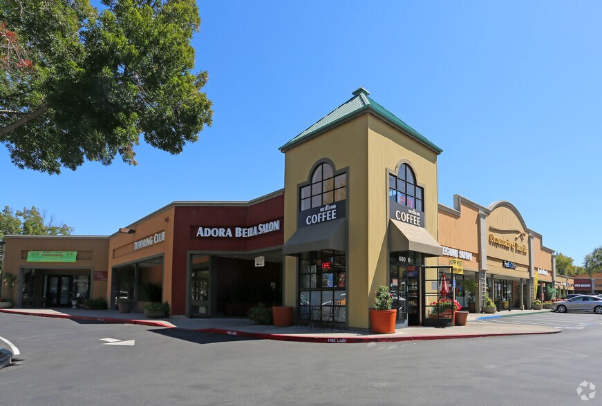 More Photos Of 480 San Ramon Valley Blvd, Danville General Retail For Lease
