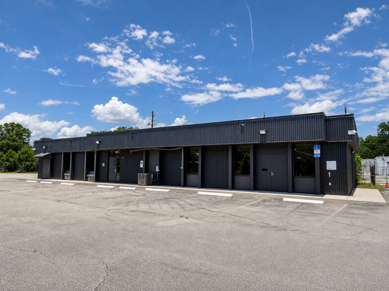 Primary Photo Of 2502 Rolac Rd, Jacksonville Industrial For Lease