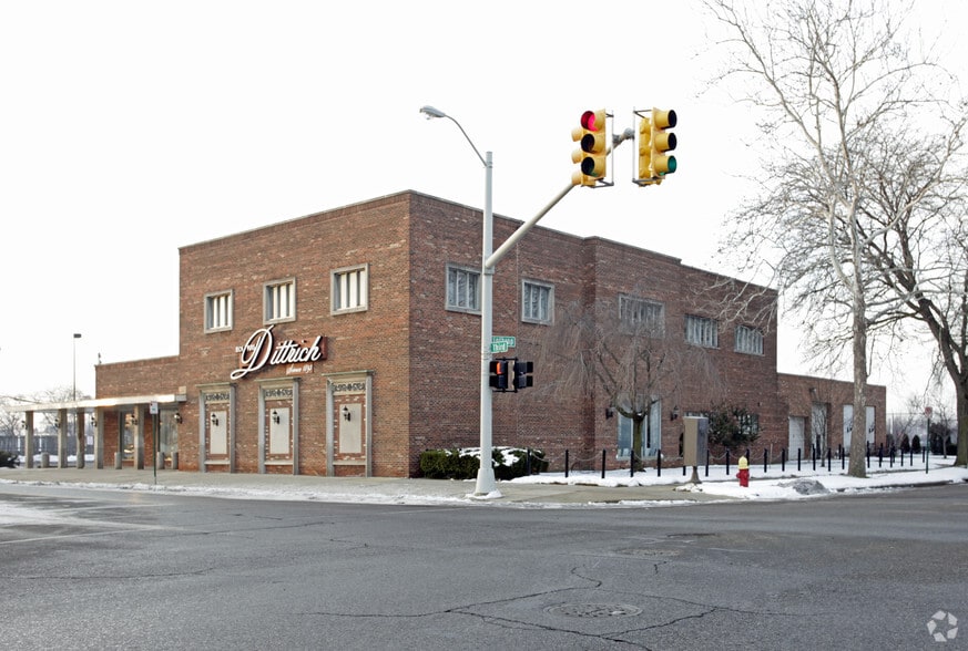 More Photos Of 7373 3rd St, Detroit Freestanding For Sale