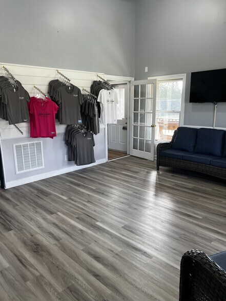 More Photos Of 4738 Lake Wilson Rd N, Elm City Sports And Entertainment For Lease
