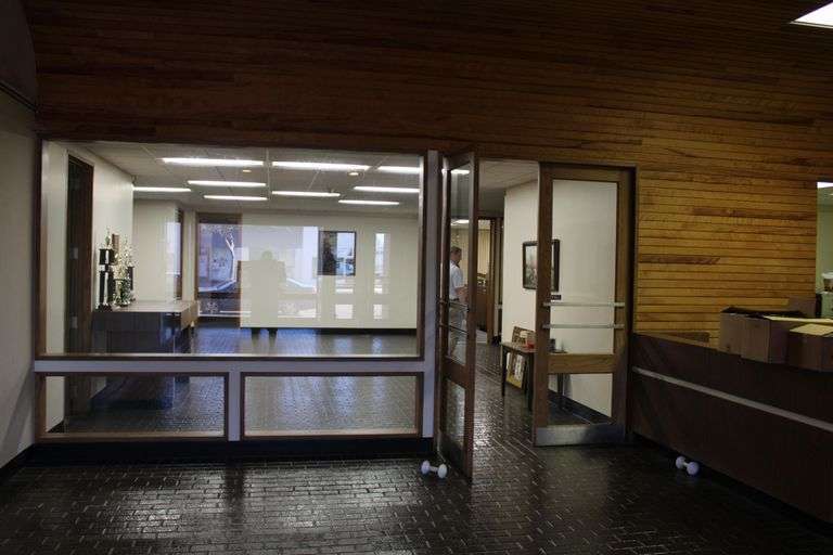 More Photos Of 604 Washington Ave, Greenville Bank For Lease