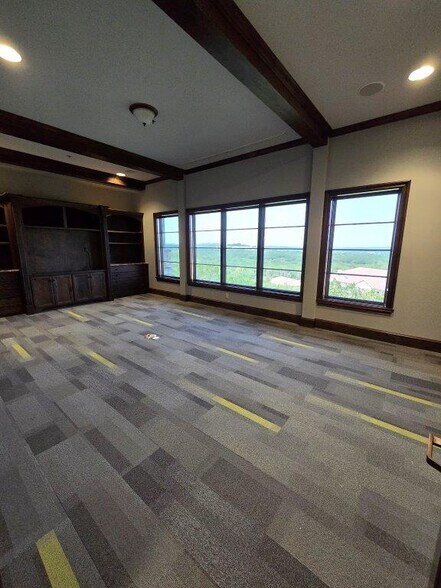 More Photos Of 3310 N Capital Of Texas Hwy, Austin Storefront Retail Office For Lease